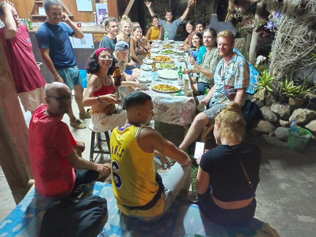 Sunny Tayai Hostel Пай Екстериор снимка